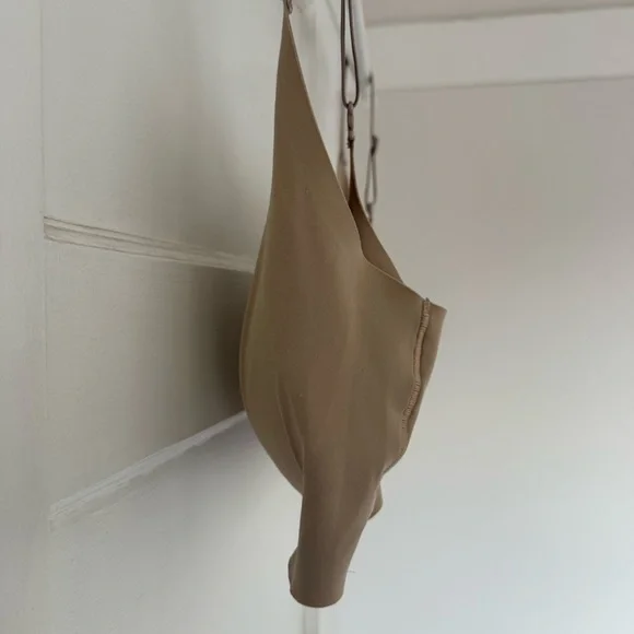 Lightly Lined Triangle Bra - Picture 3 of 6